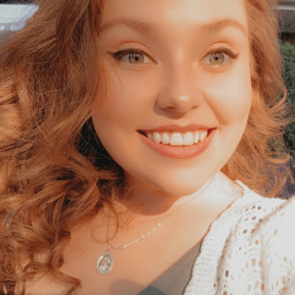 Meet your Posher, Molly - Picture 1 of 1